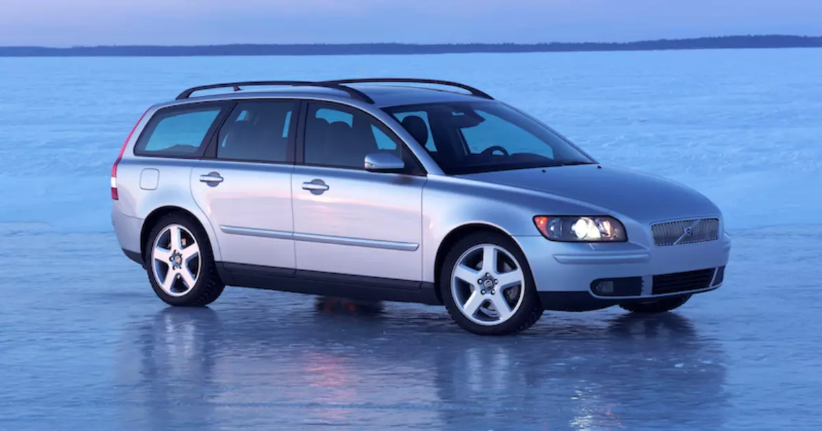 Volvo v50 deals 2.0 d battery